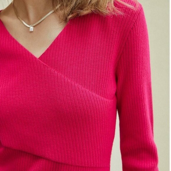 elegant pink knit wrap sweater dress - Picture 4 of 5